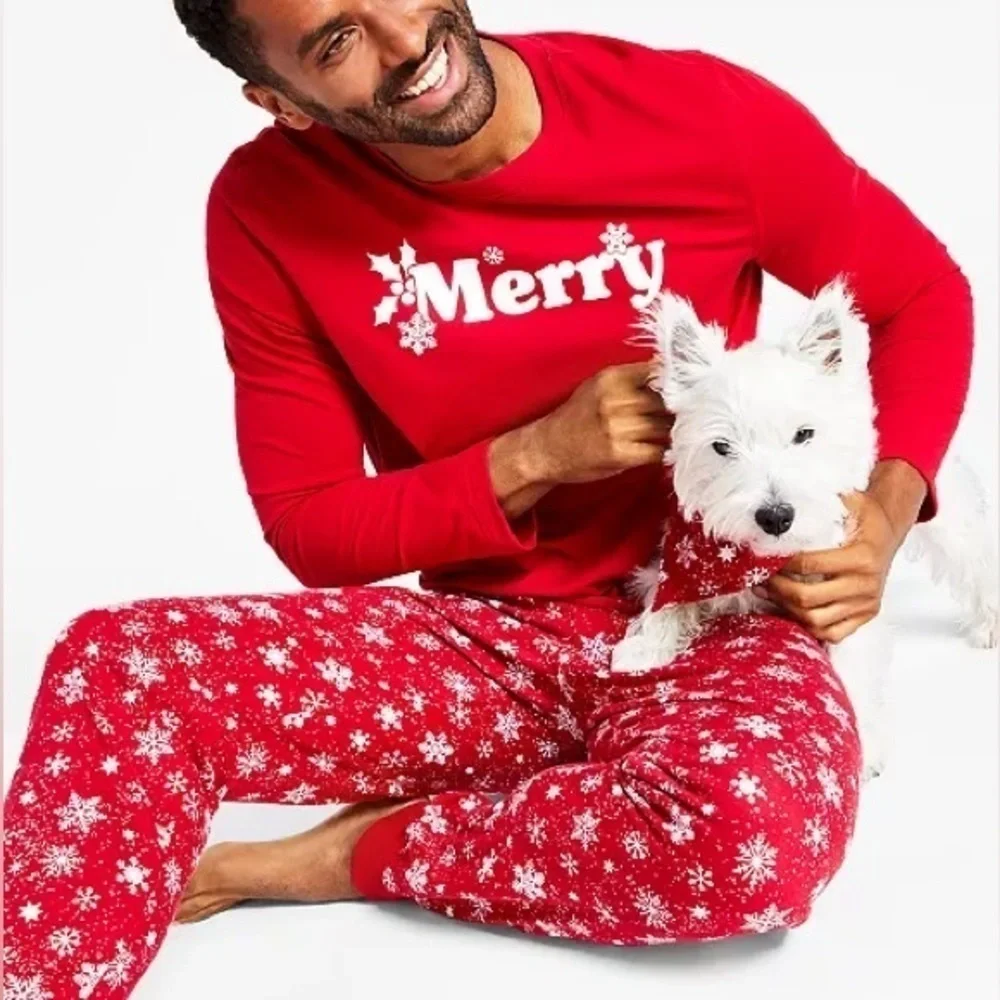 Macy’s Family PJ’s Matching Men's Merry Snowflake Red Christmas Holiday Pajamas